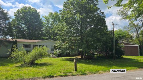 21665 Galatia Post Rd, Pittsburg, IL, 62974-1811 | Card Image