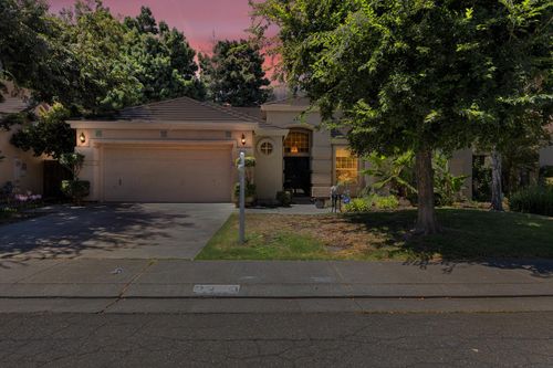 3379 Willowbrook Cir, Stockton, CA, 95219-1713 | Card Image