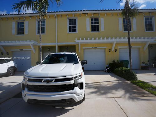 4037 Nw 10th Pl, Plantation, FL, 33313-6709 | Card Image