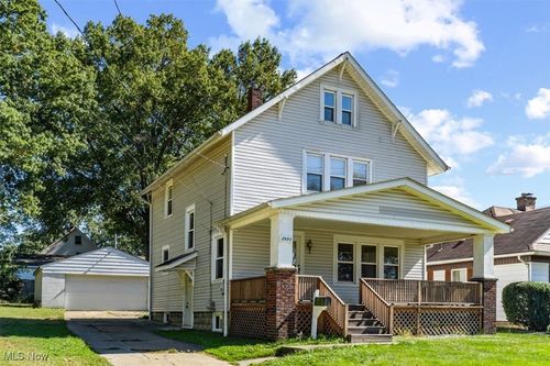 2693 Northland St, Cuyahoga Falls, OH, 44221-2642 | Card Image