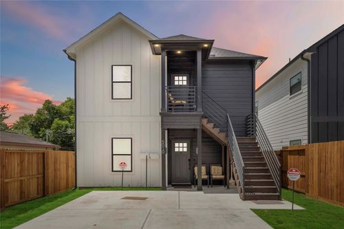 5010 Wilmington St, Houston, TX, 77033-3251 | Card Image