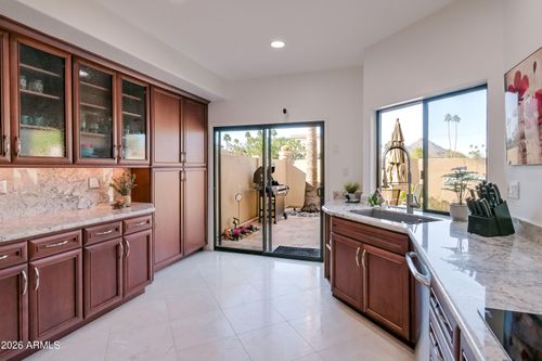 62-7955 E Chaparral Rd, Scottsdale, AZ, 85250-7219 | Card Image