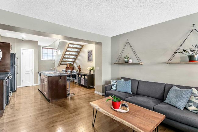 127 New Brighton Villas Se, Home with 2 bedrooms, 2 bathrooms and 2 parking in Calgary AB | Image 5