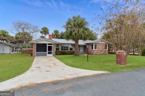3407 Trout St, Brunswick, GA, 31520-3621 | Card Image