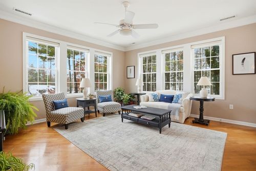 unit-109-13 Morgan Dr, Natick, MA, 01760-4298 | Card Image