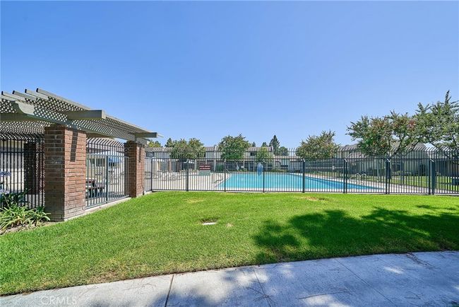 16011 Sugarpine Ln, Townhouse with 4 bedrooms, 3 bathrooms and 2 parking in Cerritos CA | Image 32