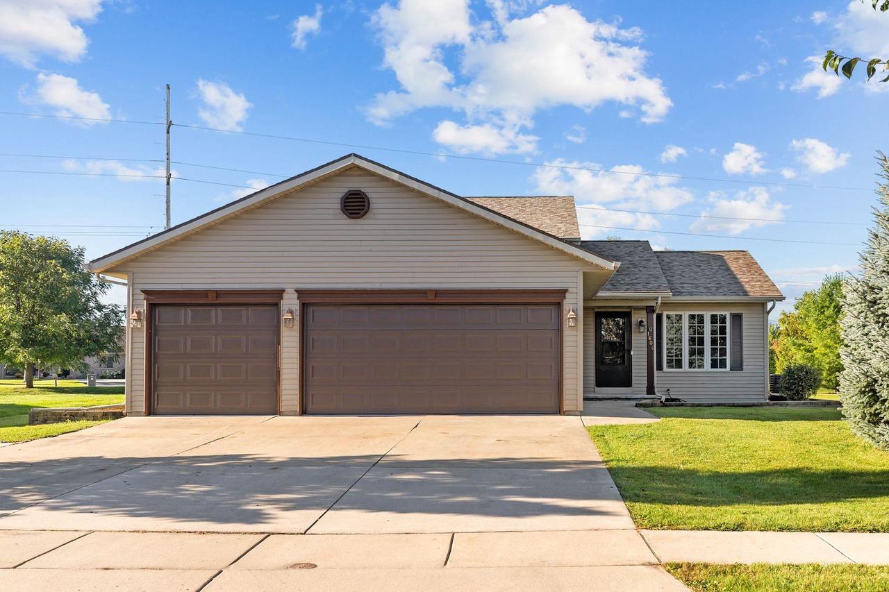 1604 Primrose Lane, For Sale in Fond Du Lac - eXp Realty
