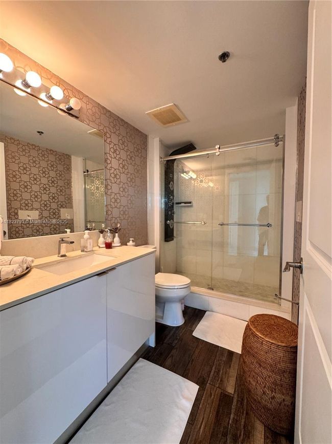 APT-908S - 2681 N Flamingo Rd, Condo with 3 bedrooms, 3 bathrooms and null parking in Sunrise FL | Image 24