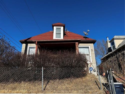 5012 Scarritt Ave, Kansas City, MO, 64123-1322 | Card Image