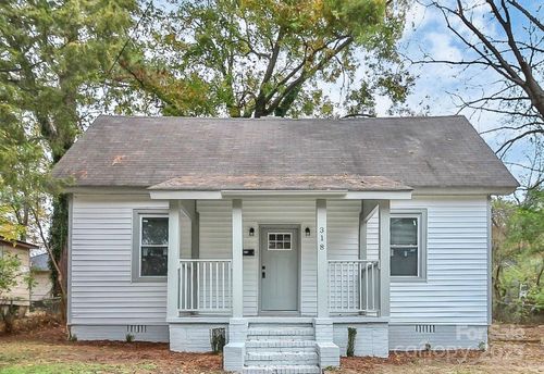 318 S Liberty St, Gastonia, NC, 28052-3923 | Card Image