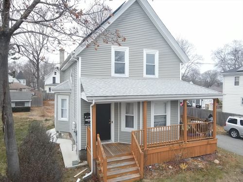 115 Leach Ave, Brockton, MA, 02301-6748 | Card Image