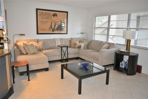 a-2011 Cornwall Dr, Boca Raton, FL, 33434 | Card Image