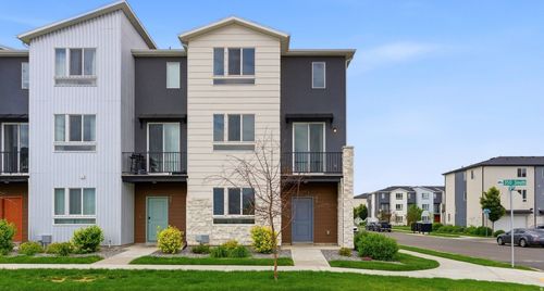996 W 360 S, American Fork, UT, 84003-4479 | Card Image