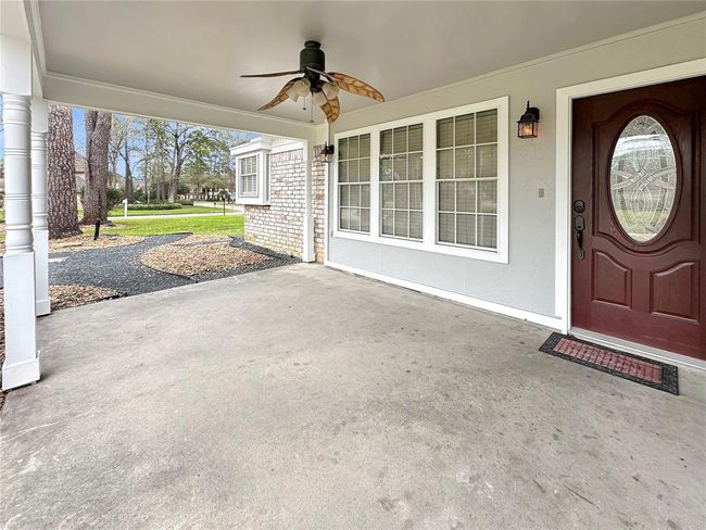 If you need to buy a new patio set make sure to purchase after closing! | Image 42