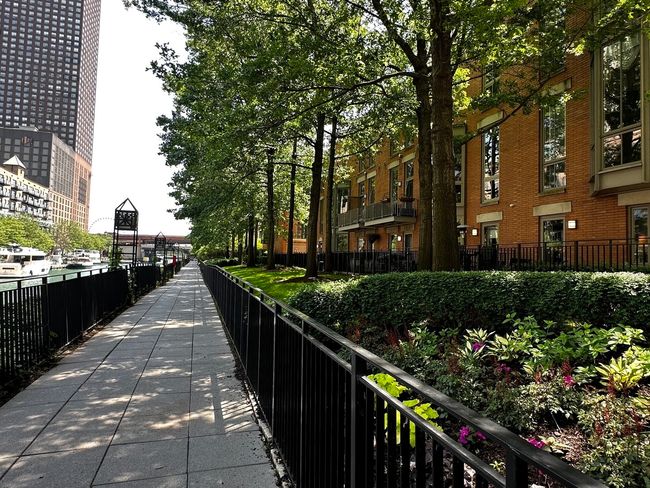 APT-4605 - 474 N Lake Shore Dr, Condo with 2 bedrooms, 2 bathrooms and 1 parking in CHICAGO IL | Image 59