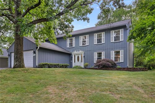 215 Lafayette Dr, Cranberry Twp, PA, 16066-5739 | Card Image