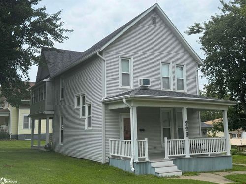 223 W Chestnut St, Clarinda, IA, 51632-1532 | Card Image