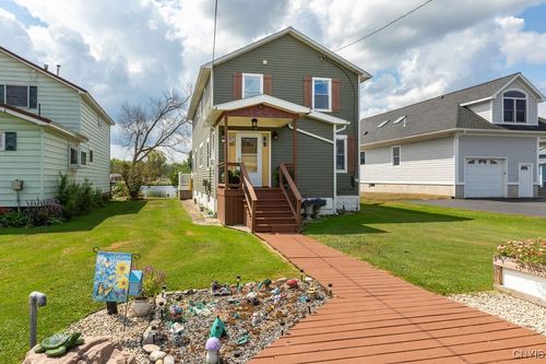 636 County Route 37, Central Square, NY, 13036-2139 | Card Image