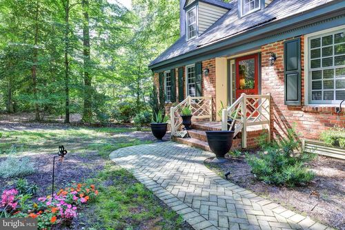 102 Whitehall Ct, Williamsburg, VA, 23188-1543 | Card Image