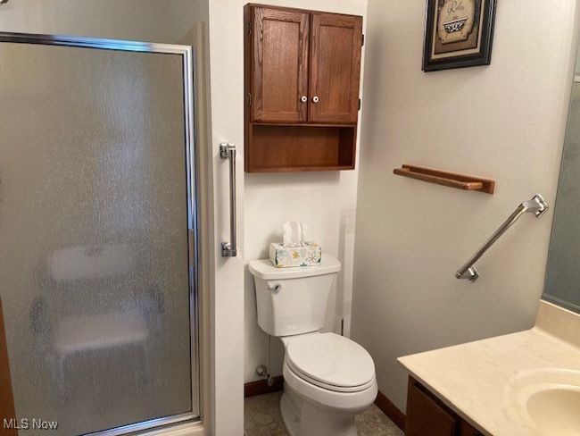 703 Tournament Trl, Condo with 2 bedrooms, 2 bathrooms and null parking in Cortland OH | Image 16