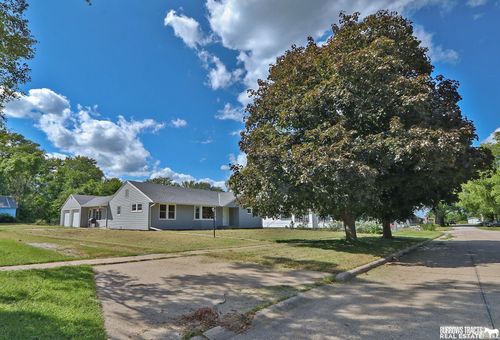 204 Cedar St, Talmage, NE, 68448-3071 | Card Image