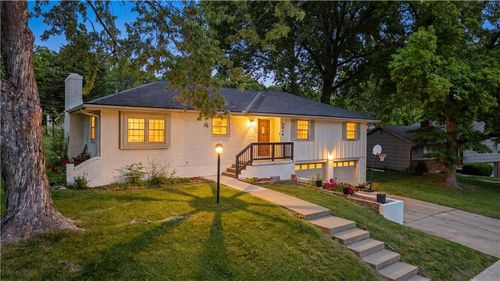 2914 N 79th Ter, Kansas City, KS, 66109-1512 | Card Image