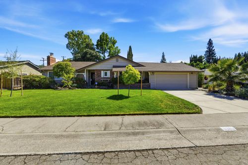 5340 Adelaide Way, Carmichael, CA, 95608-8004 | Card Image