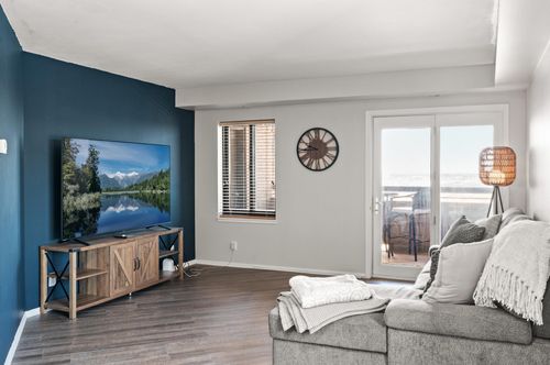 unit-p2302-20 2nd St Ne, Minneapolis, MN, 55413-2390 | Card Image