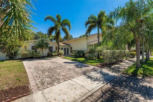 1120 Ne 2nd Ave, Fort Lauderdale, FL, 33304-1911 | Card Image