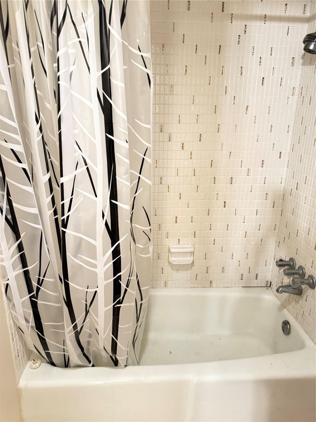 APT-130D - 1428 Se 4 Th Ave, Condo with 1 bedrooms, 2 bathrooms and null parking in Deerfield Beach FL | Image 11