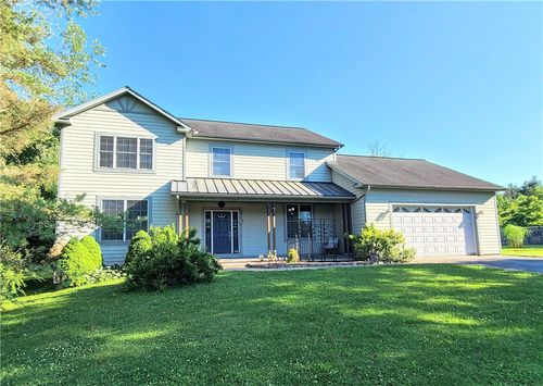 7 Evergreen Ln, Ithaca, NY, 14850-9549 | Card Image