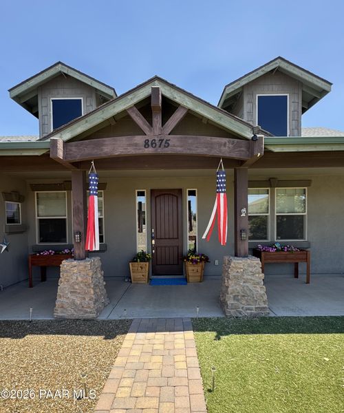 8675 N Buffalo Hill Ct, Prescott Valley, AZ, 86315-9256 | Card Image