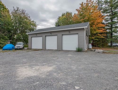 2590 Carp Rd, Carp, ON, K0A1L0 | Card Image