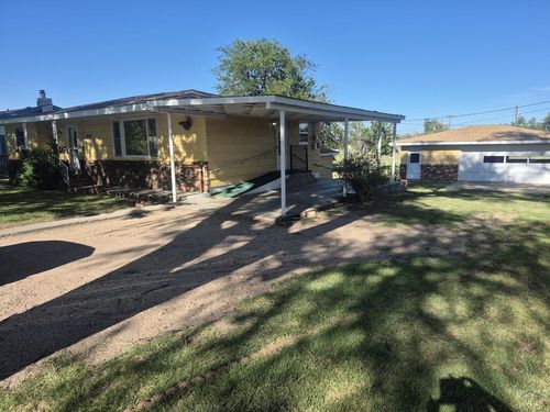 423 Elm Ave, La Junta, CO, 81050-9218 | Card Image