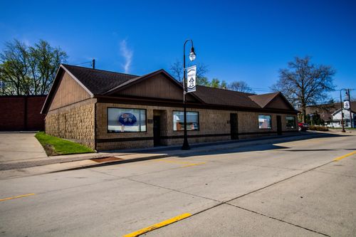 138 Eldora Rd, Hudson, IA, 50643-7747 | Card Image
