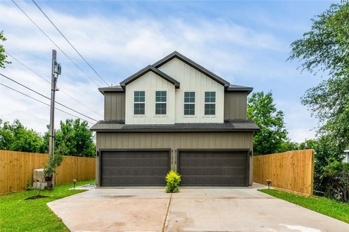8132 Brandon St, Houston, TX, 77051-1508 | Card Image