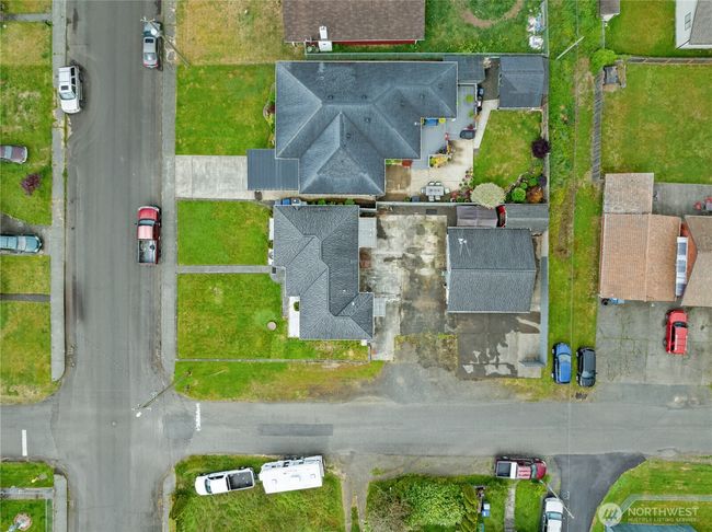 2300 W 2 Nd St, House other with 2 bedrooms, 1 bathrooms and 2 parking in Aberdeen WA | Image 34