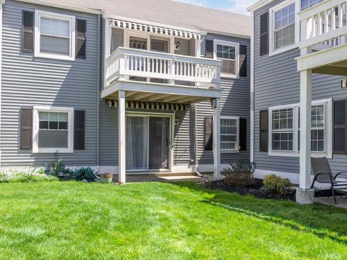unit-b-902 Commons Way, Fishkill, NY, 12524-1766 | Card Image