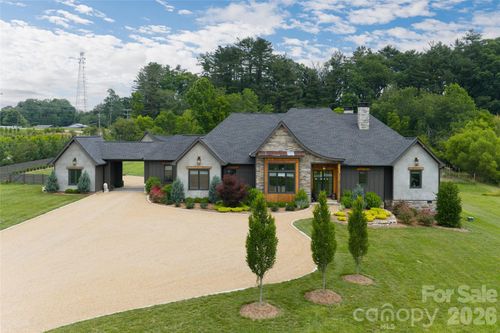 23 Benton Farms Ln, Horse Shoe, NC, 28742-7706 | Card Image