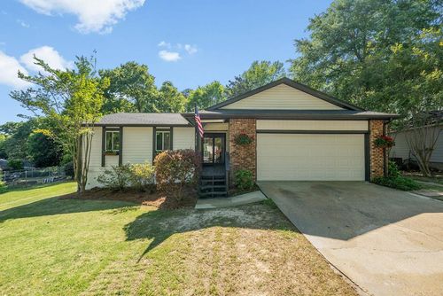 7313 Sesame St, Columbus, GA, 31909-2636 | Card Image