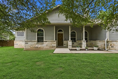 182 Waipahoehoe Dr, Bastrop, TX, 78602-2035 | Card Image