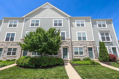 5726 Hayden Run Blvd, Dublin, OH, 43016-1667 | Card Image