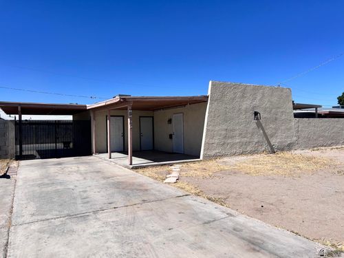 1586 E 22 St, Yuma, AZ, 85365 | Card Image