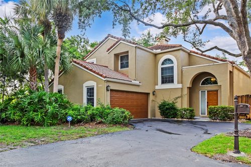 6885-6885 Nw 75th Pl, Parkland, FL, 33067-3944 | Card Image