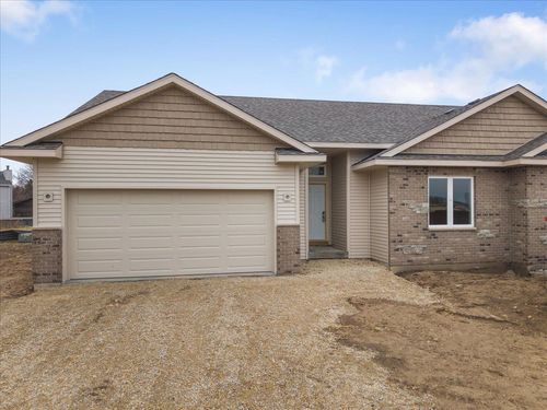 309 E Pershing St, STILLMAN VALLEY, IL, 61084-9045 | Card Image