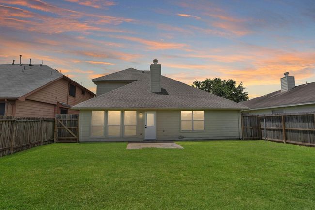 2522 Cardinal Elm St, House other with 4 bedrooms, 3 bathrooms and 2 parking in Fresno TX | Image 4