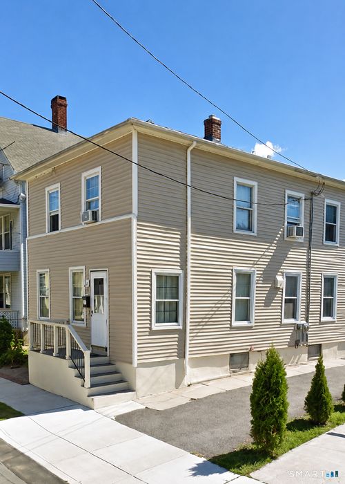 1-17 N Spring St, Meriden, CT, 06451-2906 | Card Image