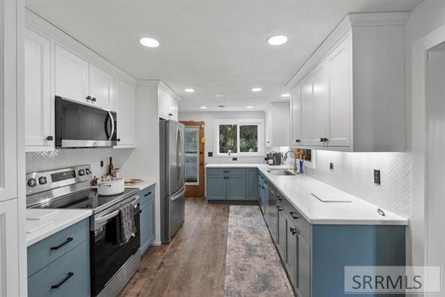 582 E Upper Rock Creek Rd, House other with 3 bedrooms, 2 bathrooms and 3 parking in Inkom ID | Image 4