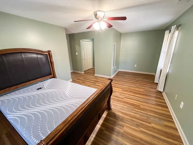 202 Montclair Dr, Condo with 3 bedrooms, 2 bathrooms and 2 parking in Calhoun GA | Image 9