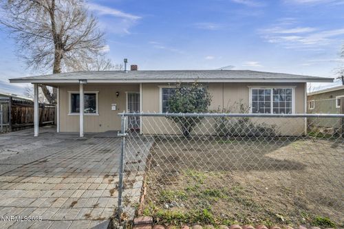 750 Southworth Dr, Reno, NV, 89512-4424 | Card Image